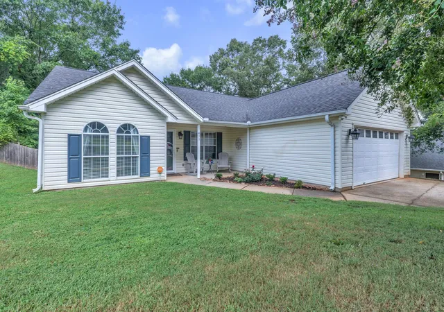 Photo 1 of Single family home for sale at 411 Hill Ln, Mauldin, SC 29662 | MLS# SPN340887 | Listing updated on 2026-09-15