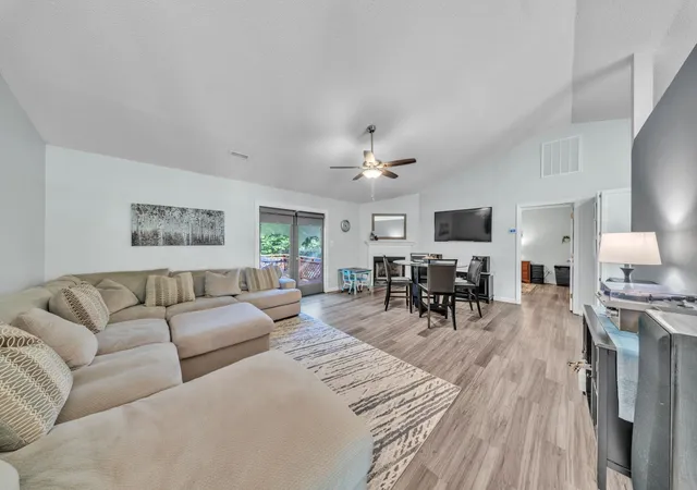 Photo 4 of Single family home for sale at 411 Hill Ln, Mauldin, SC 29662 | MLS# SPN340887 | Listing updated on 2026-10-01