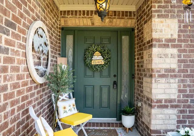 Photo 3 of Single family home for sale at 30 Lazy Willow Dr, Simpsonville, SC 29680 | MLS# SPN340900 | Listing updated on 2026-09-25