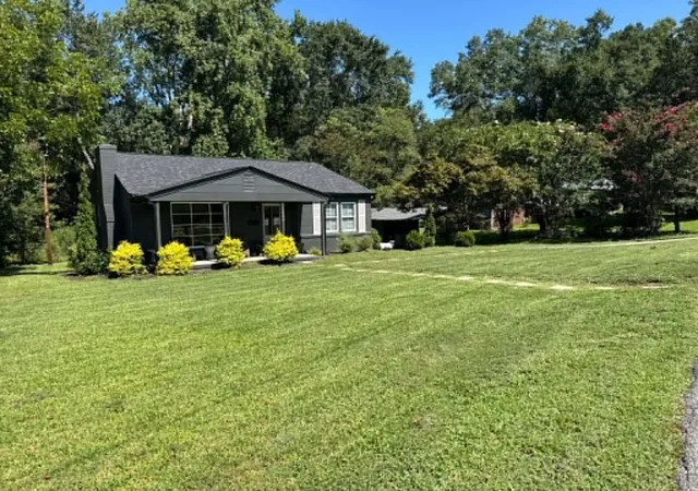 Photo 2 of Sale Pending at 1460 Maryland Ave, Spartanburg, SC 29307 | MLS# SPN340959 | Listing updated on 2026-09-02