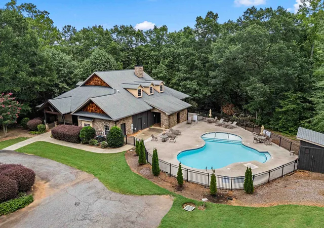 Photo 2 of Single family home for sale at 615 Mica Ln, Chesnee, SC 29323 | MLS# SPN340961 | Listing updated on 2026-10-02