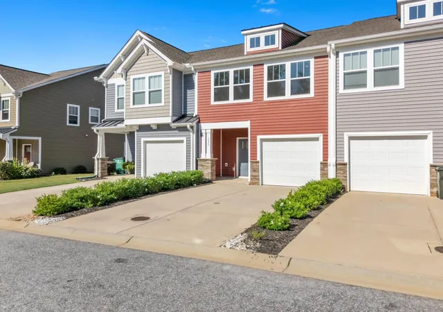2nd image of 131 Addington Ln, Simpsonville, SC 29681 | MLS# SPN340968