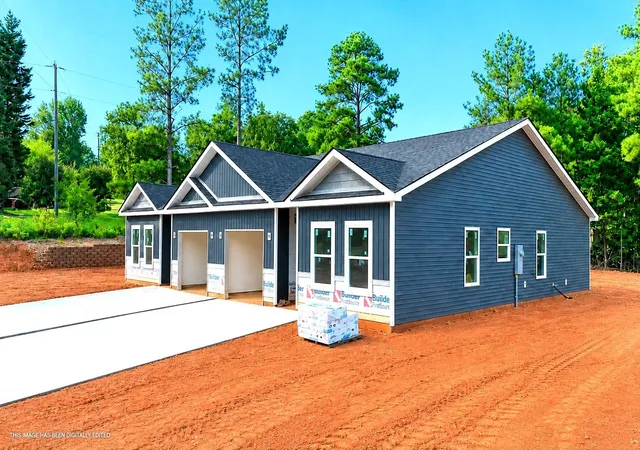 Photo 3 of House for sale at 1582 Denton Rd, Cowpens, SC 29330 | MLS# SPN340969 | Listing updated on 2026-08-29
