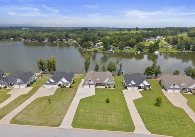Photo 3 of Single family home for sale at 222 Lake Lyman Hts, Lyman, SC 29635 | MLS# SPN340978 | Listing updated on 2026-08-27