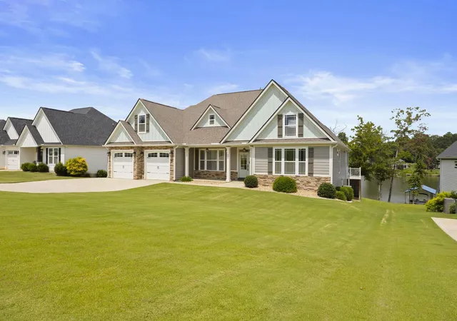 Photo 4 of Single family home for sale at 222 Lake Lyman Hts, Lyman, SC 29635 | MLS# SPN340978 | Listing updated on 2026-08-27