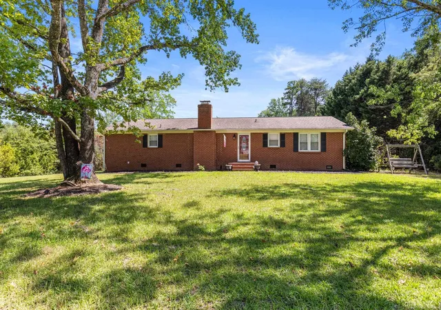 Photo 1 of Single family home for sale at 6301 N Pinnacle Dr, Spartanburg, SC 29303 | MLS# SPN340983 | Listing updated on 2026-09-23