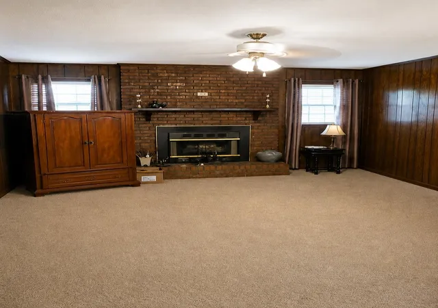 Photo 3 of Single family home for sale at 409 Caston Dr, Boiling Springs, SC 29316 | MLS# SPN340988 | Listing updated on 2026-09-05