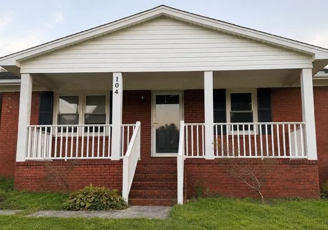 3rd image of 104 Meadow Ln, Liberty, SC 29657 | MLS# SPN340996