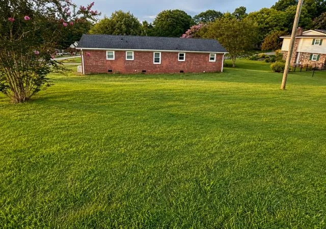 4th image of 104 Meadow Ln, Liberty, SC 29657 | MLS# SPN340996