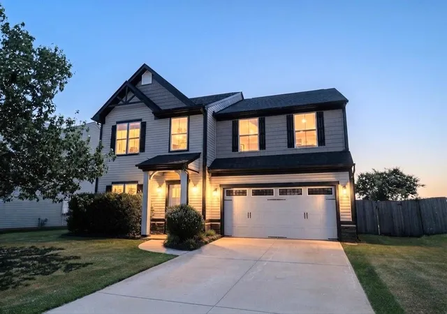 Photo 1 of Single family home for sale at 725 Ethridge Pt, Boiling Springs, SC 29316 | MLS# SPN340997 | Listing updated on 2026-08-28