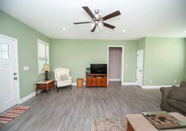 4th image of 303 Saluda St, Belton, SC 29627 | MLS# SPN341021
