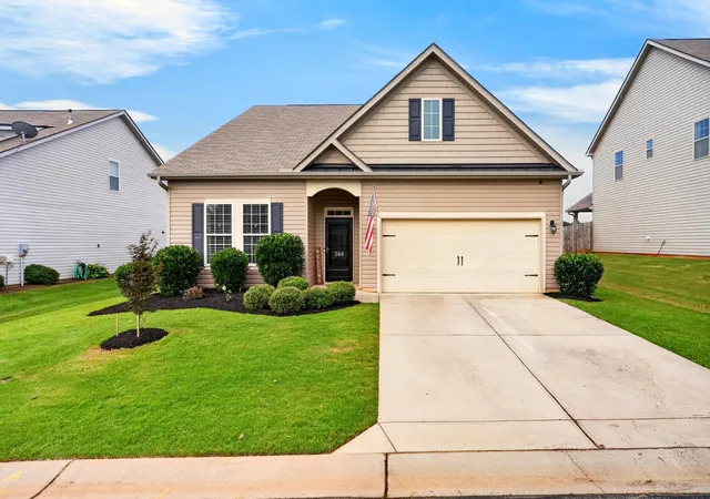 Photo 1 of Single family home for sale at 380 Meadowpark Ln, Duncan, SC 29334 | MLS# SPN341032 | Listing updated on 2026-08-29
