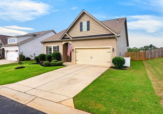 Photo 4 of Single family home for sale at 380 Meadowpark Ln, Duncan, SC 29334 | MLS# SPN341032 | Listing updated on 2026-08-29