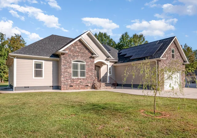 Photo 2 of Single family home for sale at 1430 John Dodd Rd, Spartanburg, SC 29303 | MLS# SPN341047 | Listing updated on 2026-08-29