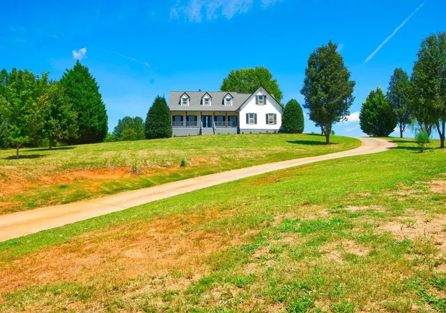 Photo 1 of Single family home for sale at 6850 Hwy 9, Inman, SC 29349 | MLS# SPN341056 | Listing updated on 2026-08-29
