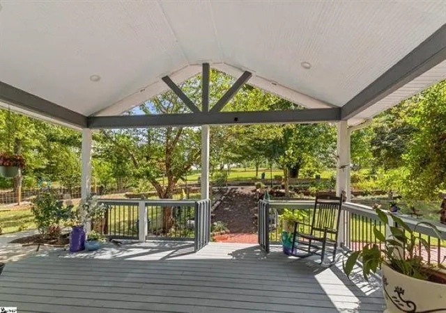 Photo 3 of Single family home for sale at 300 Chastain Hill Rd, Taylors, SC 29687 | MLS# SPN341058 | Listing updated on 2026-09-03