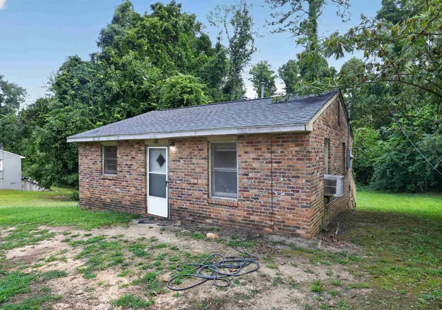 Photo 3 of Single family home for sale at 768 Wofford St, Spartanburg, SC 29301 | MLS# SPN341084 | Listing updated on 2026-09-04
