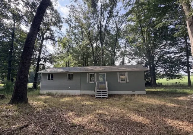 Photo 1 of Sale Pending at 327 Zimmerman Lake Rd, Spartanburg, SC 29306 | MLS# SPN341091 | Listing updated on 2026-09-22