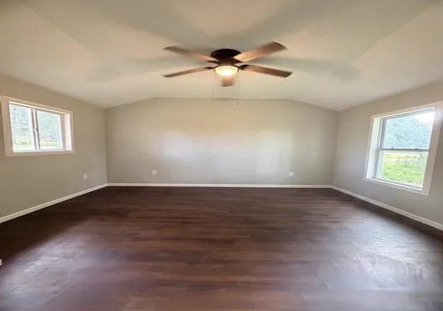 Photo 3 of Sale Pending at 327 Zimmerman Lake Rd, Spartanburg, SC 29306 | MLS# SPN341091 | Listing updated on 2026-09-22