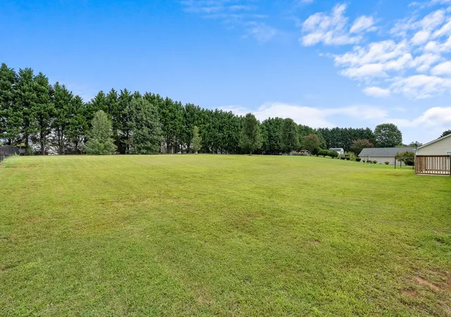 Photo 2 of Single family home for sale at 1165 Clark Rd, Inman, SC 29349 | MLS# SPN341103 | Listing updated on 2026-10-07
