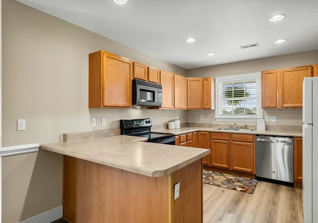 Photo 4 of Single family home for sale at 1165 Clark Rd, Inman, SC 29349 | MLS# SPN341103 | Listing updated on 2026-10-05
