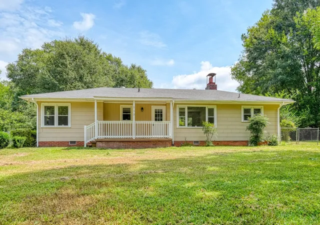 Photo 1 of Single family home for sale at 113 Merle Dr, Spartanburg, SC 29307 | MLS# SPN341137 | Listing updated on 2026-10-10