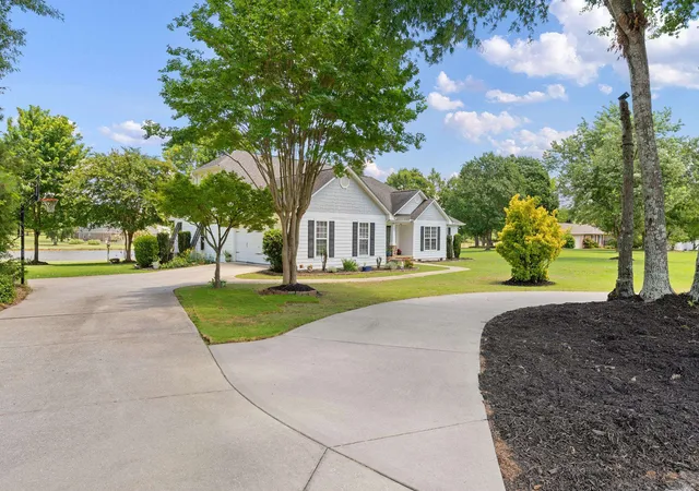Photo 2 of Single family home for sale at 148 N Heron Dr, Fountain Inn, SC 29644 | MLS# SPN341150 | Listing updated on 2026-08-31