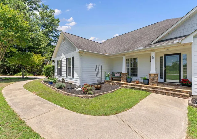 Photo 3 of Single family home for sale at 148 N Heron Dr, Fountain Inn, SC 29644 | MLS# SPN341150 | Listing updated on 2026-08-31