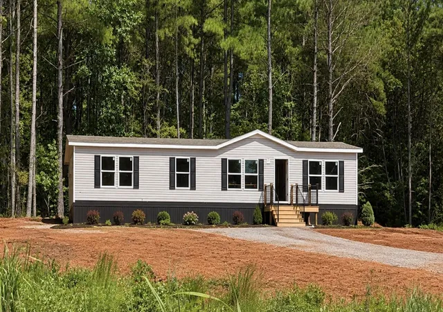 Photo 1 of Manufactured home for sale at 289 Frye Rd, Gaffney, SC 29340 | MLS# SPN341157 | Listing updated on 2026-08-31