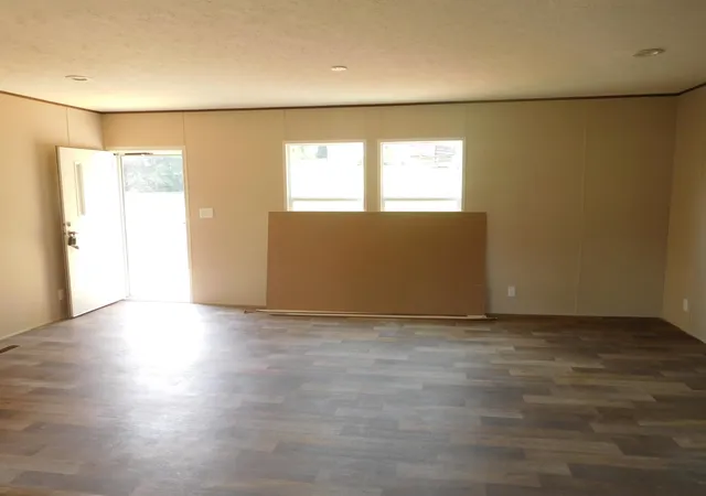 Photo 2 of Manufactured home for sale at 1219 Hamrick St, Gaffney, SC 29340 | MLS# SPN341181 | Listing updated on 2026-09-04