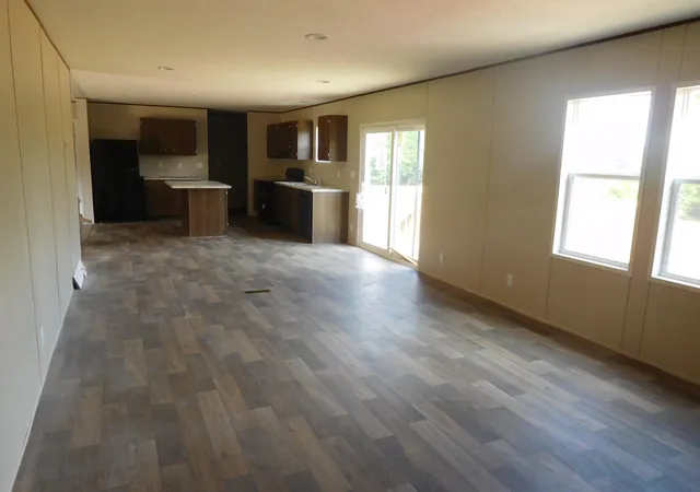 Photo 3 of Manufactured home for sale at 1219 Hamrick St, Gaffney, SC 29340 | MLS# SPN341181 | Listing updated on 2026-09-04