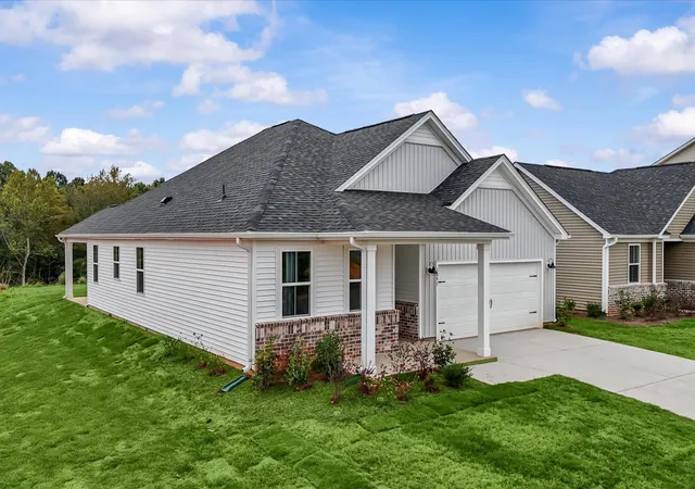Photo 3 of Single family home for sale at 1070 Tyger Branch Dr, Moore, SC 29369 | MLS# SPN341199 | Listing updated on 2026-10-15
