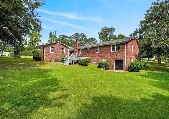 Photo 4 of Single family home for sale at 221 Fernbrook Cir, Pacolet, SC 29372 | MLS# SPN341219 | Listing updated on 2026-09-03