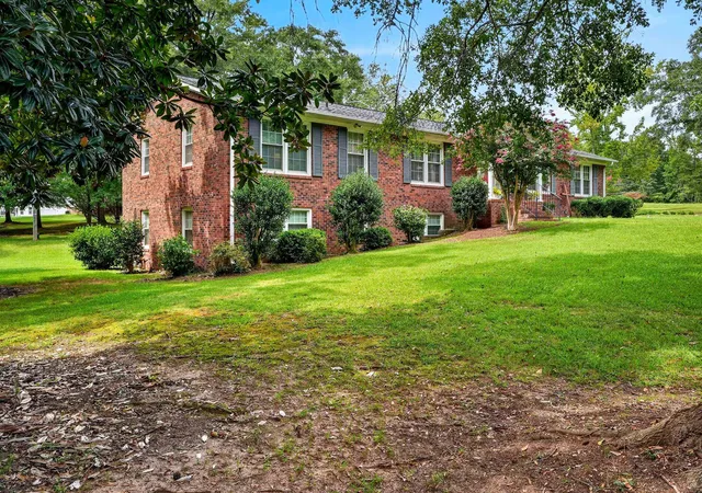 Photo 5 of Single family home for sale at 221 Fernbrook Cir, Pacolet, SC 29372 | MLS# SPN341219 | Listing updated on 2026-09-03