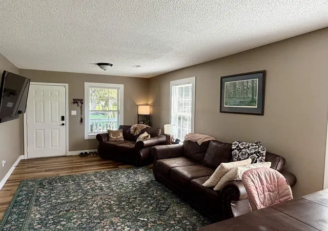 Photo 4 of Single family home for sale at 185 Scenic Ave, Campobello, SC 29322 | MLS# SPN341229 | Listing updated on 2026-09-03