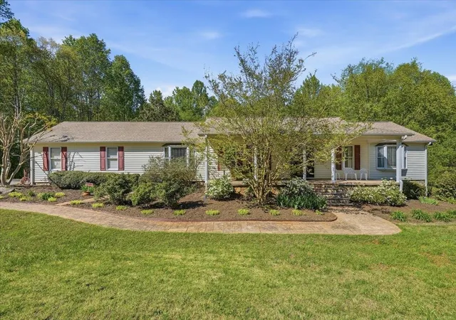 Photo 1 of Single family home for sale at 310 Holly Springs Rd, Inman, SC 29349 | MLS# SPN341232 | Listing updated on 2026-09-03