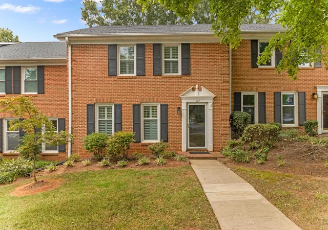 Photo 1 of Sale Pending at 177 Buckstone Ln, Spartanburg, SC 29307 | MLS# SPN341244 | Listing updated on 2026-10-17