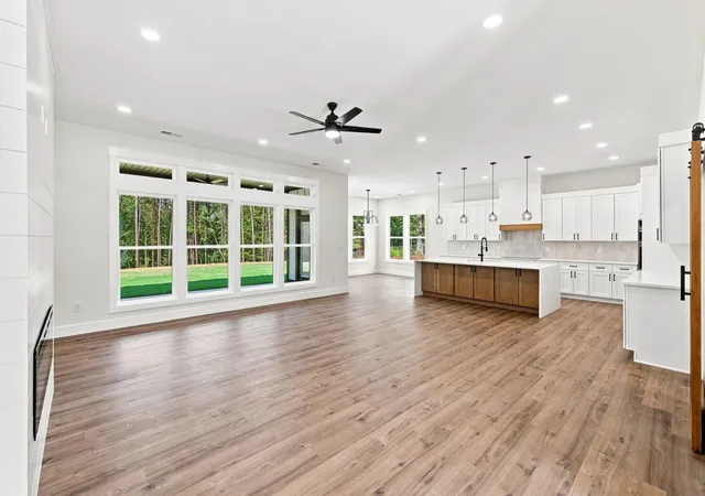 Photo 2 of Sale Pending at 715 Three Wood Ln, Woodruff, SC 29388 | MLS# SPN341257 | Listing updated on 2026-09-13