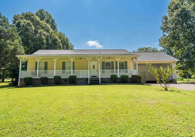 Photo 1 of Single family home for sale at 290 Cedar Cyn Dr, Spartanburg, SC 29307 | MLS# SPN341263 | Listing updated on 2026-09-03