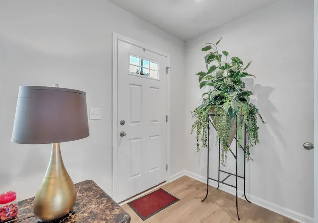 Photo 3 of Single family home for sale at 102 Copper Crk Cir, Clinton, SC 29325 | MLS# SPN341265 | Listing updated on 2026-09-03