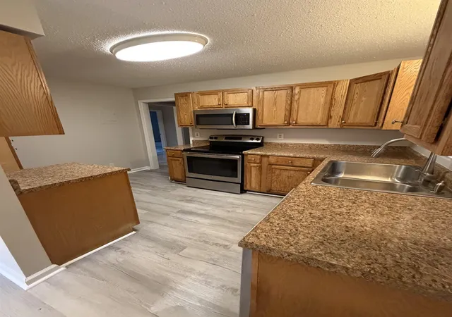 Photo 2 of Single family home for sale at 601 Humphrey St, Spartanburg, SC 29301 | MLS# SPN341266 | Listing updated on 2026-09-03