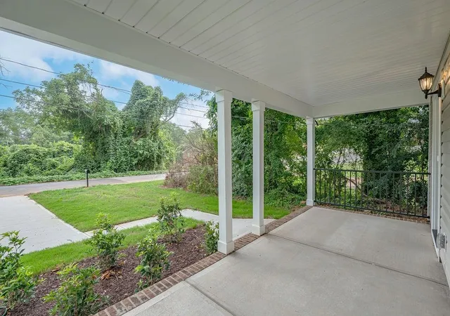 Photo 3 of Single family home for sale at 674 Saxon Ave, Spartanburg, SC 29301 | MLS# SPN341274 | Listing updated on 2026-09-04