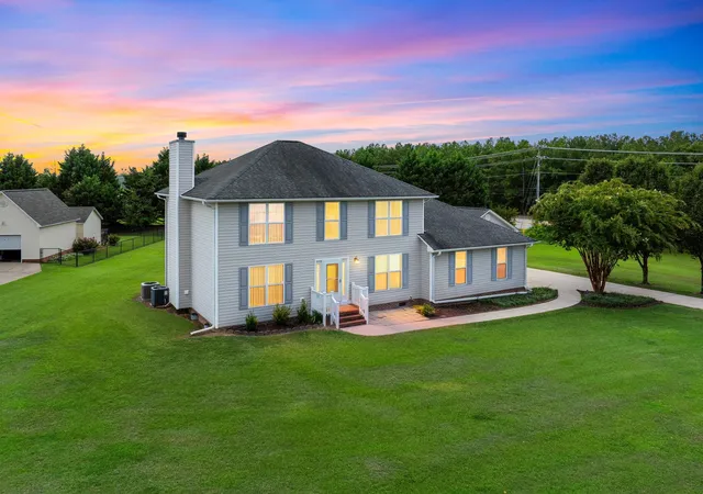 Photo 1 of Single family home for sale at 104 Bermuda Ln, Inman, SC 29349 | MLS# SPN341277 | Listing updated on 2026-09-10