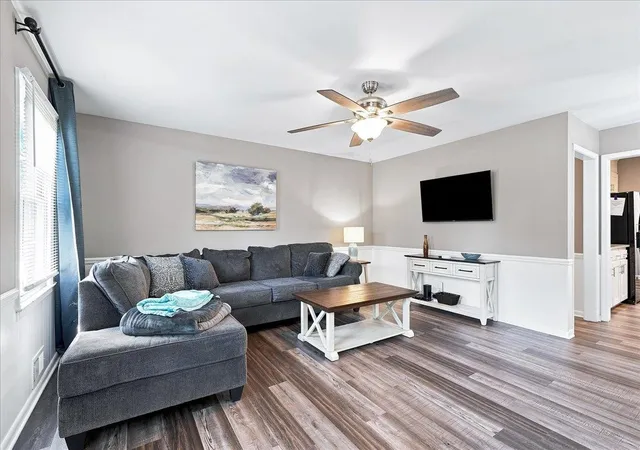 Photo 3 of Sale Pending at 37 Wedgefield Dr, Boiling Springs, SC 29316 | MLS# SPN341309 | Listing updated on 2026-09-24