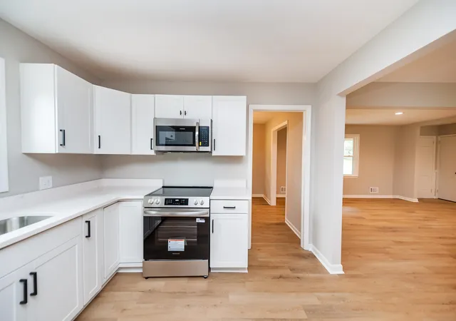 Photo 3 of Single family home for sale at 2031 Evergreen Dr, Boiling Springs, SC 29316 | MLS# SPN341317 | Listing updated on 2026-09-05