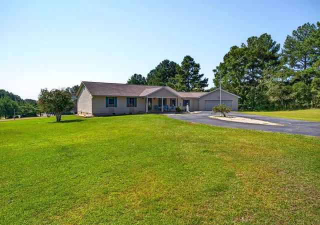 Photo 3 of Single family home for sale at 1380 Foster Rd, Inman, SC 29349 | MLS# SPN341332 | Listing updated on 2026-10-06