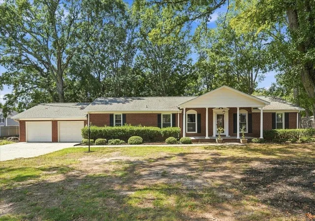 Photo 1 of Single family home for sale at 501 Cunningham Rd, Taylors, SC 29687 | MLS# SPN341336 | Listing updated on 2026-09-10