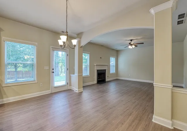 Photo 4 of Sale Pending at 306 Strasburg Dr, Simpsonville, SC 29681 | MLS# SPN341337 | Listing updated on 2026-09-04