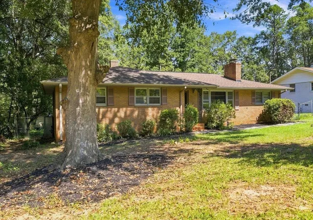 Photo 3 of Single family home for sale at 406 Jasmine St, Spartanburg, SC 29303 | MLS# SPN341338 | Listing updated on 2026-09-06