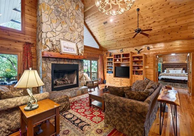 Photo 4 of Single family home for sale at 210 Big Rock Rd, Blacksburg, SC 29702 | MLS# SPN341346 | Listing updated on 2026-09-05